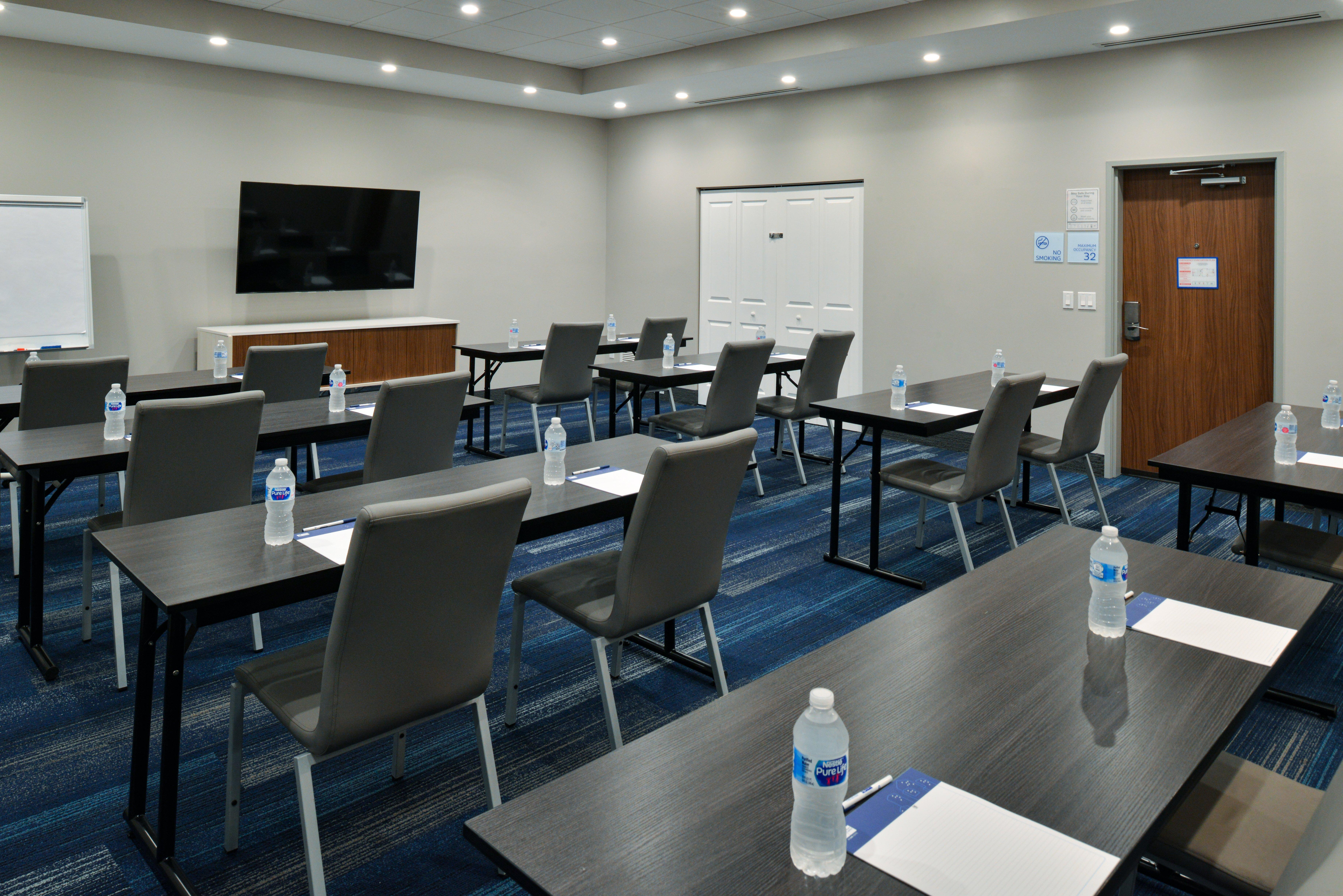 Holiday Inn Express Orlando - South Park By Ihg Williamsburg Exterior foto